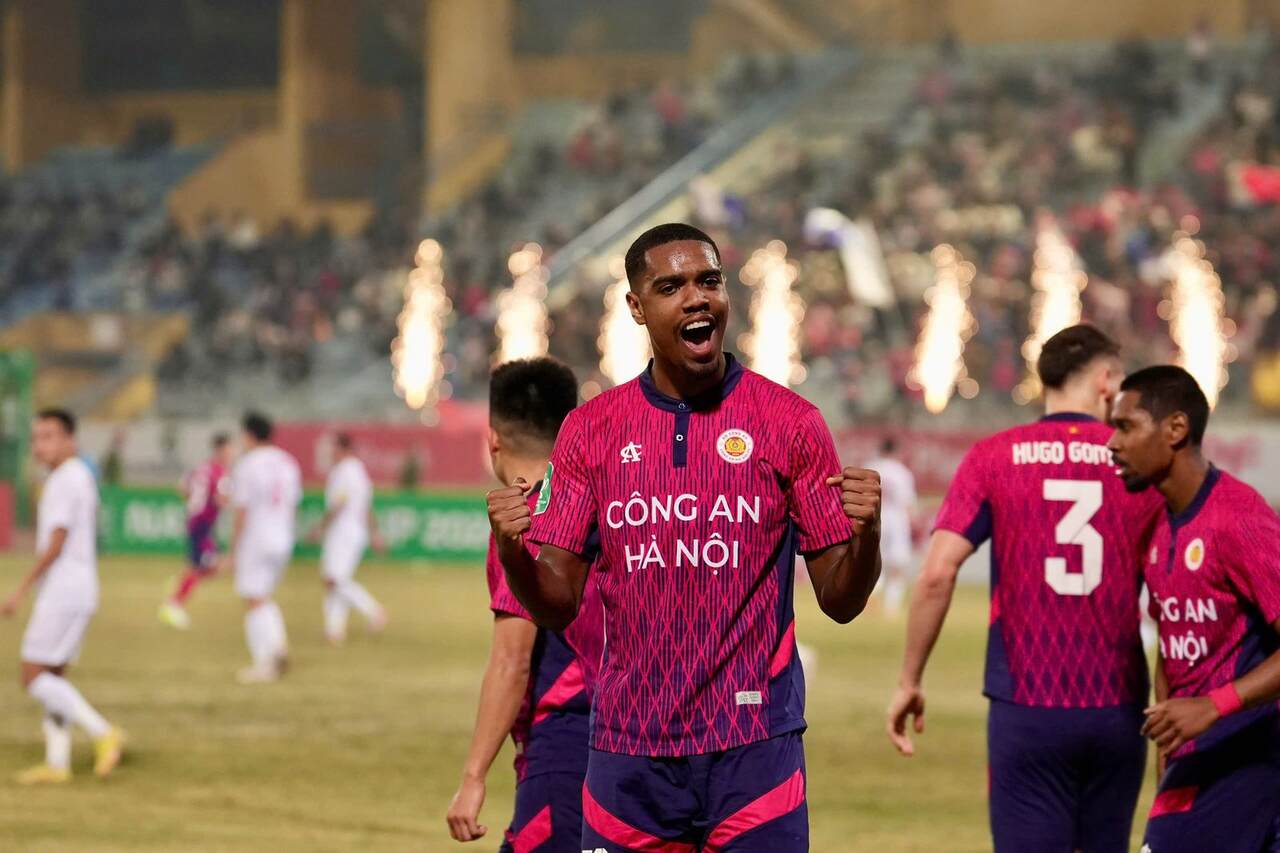 alan-grafite-sonha-com-titulo-inedito-pelo-cong-an-hanoi-futebol-latino