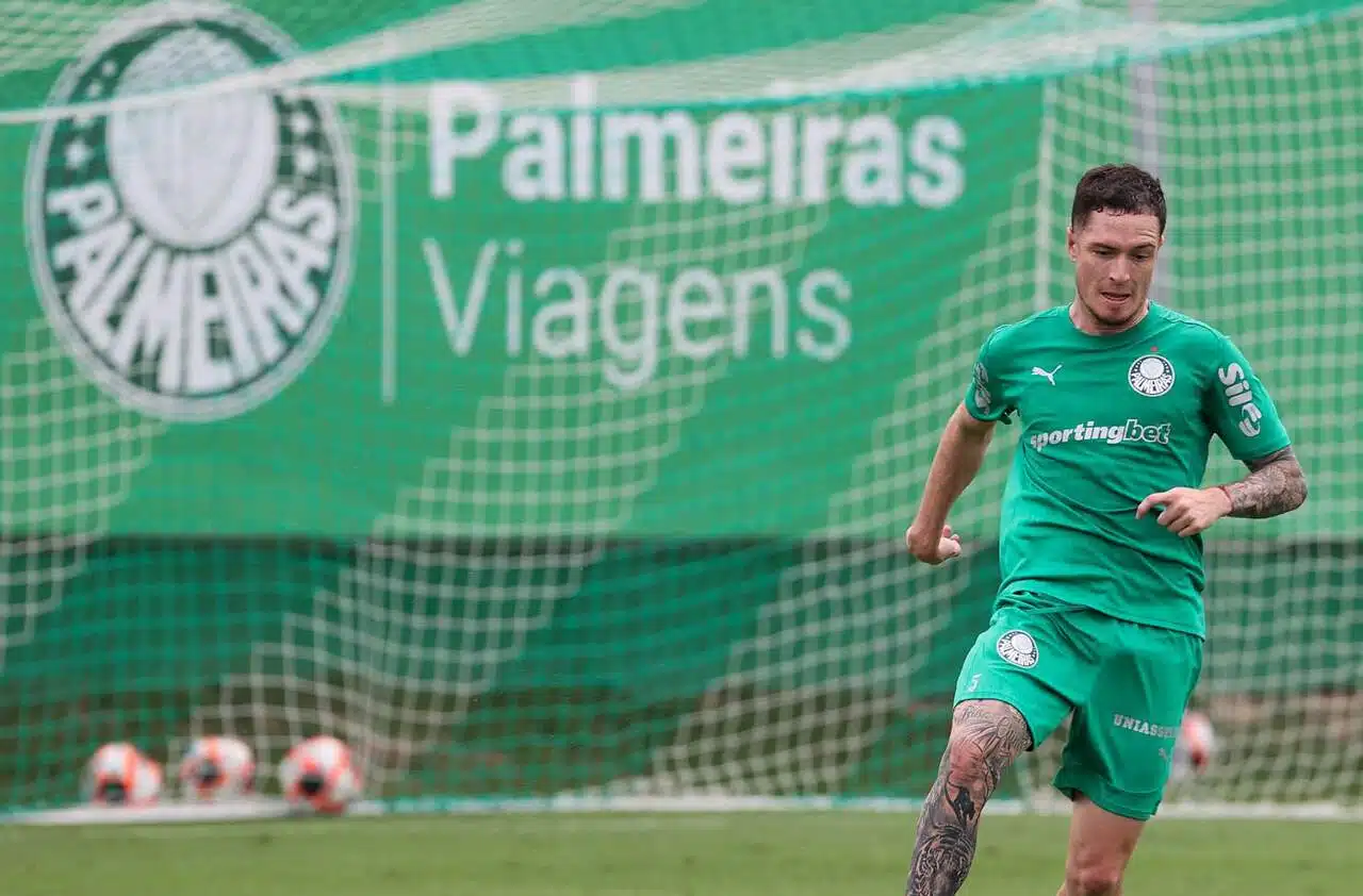 boca-juniors-tenta-a-contratacao-de-anibal-moreno-do-palmeiras-futebol-latino
