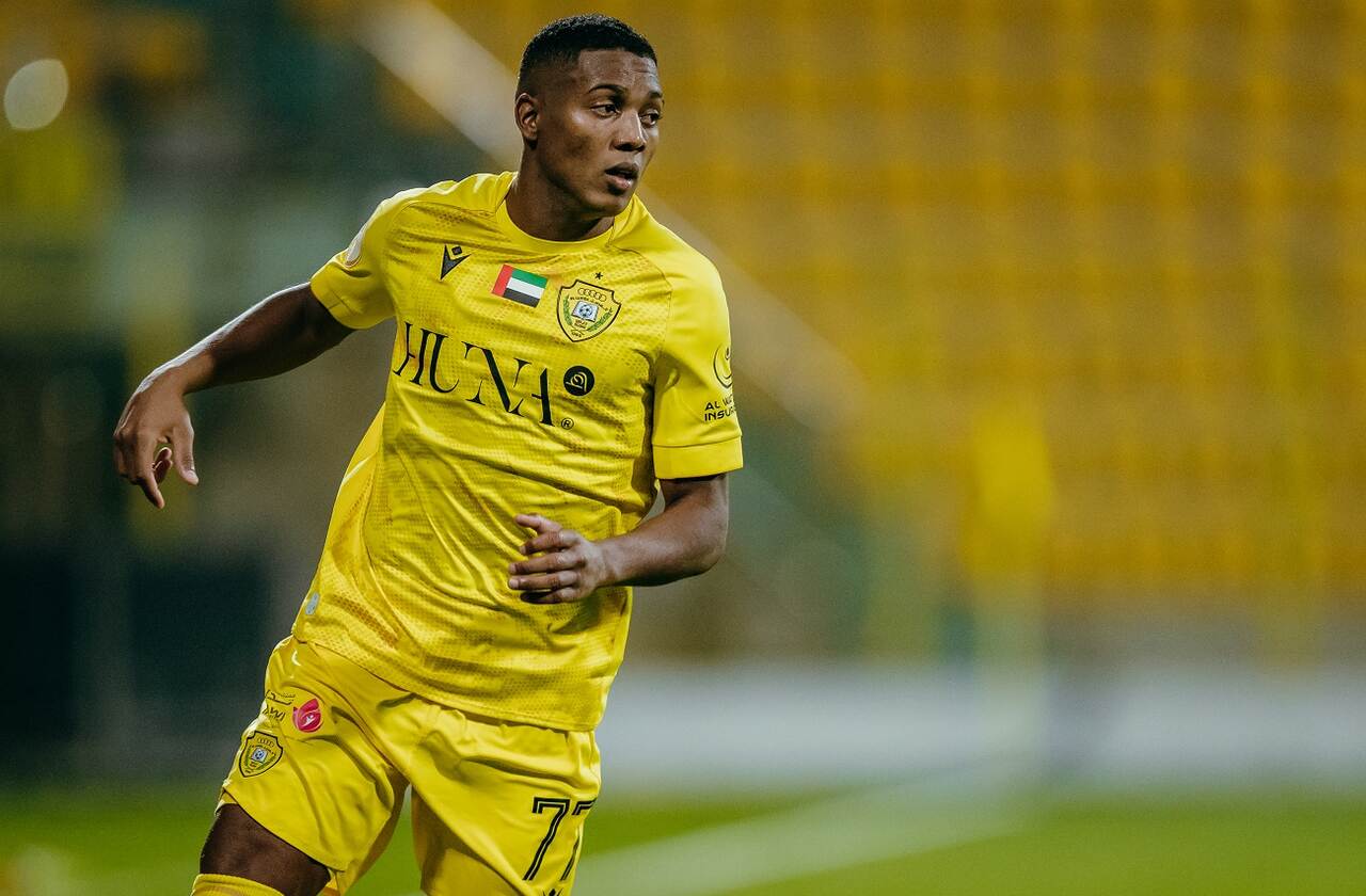 jonatas-santos-destaca-confianca-por-vaga-na-champions-futebol-latino