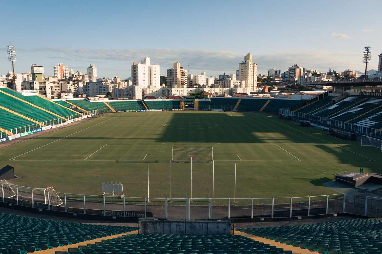 maracana-internacional-mando-colorado-na-pratica-futebol-latino