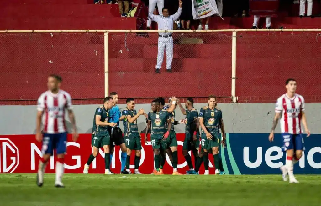 mushuc-runa-de-azarao-a-melhor-campanha-na-sul-americana-futebol-latino