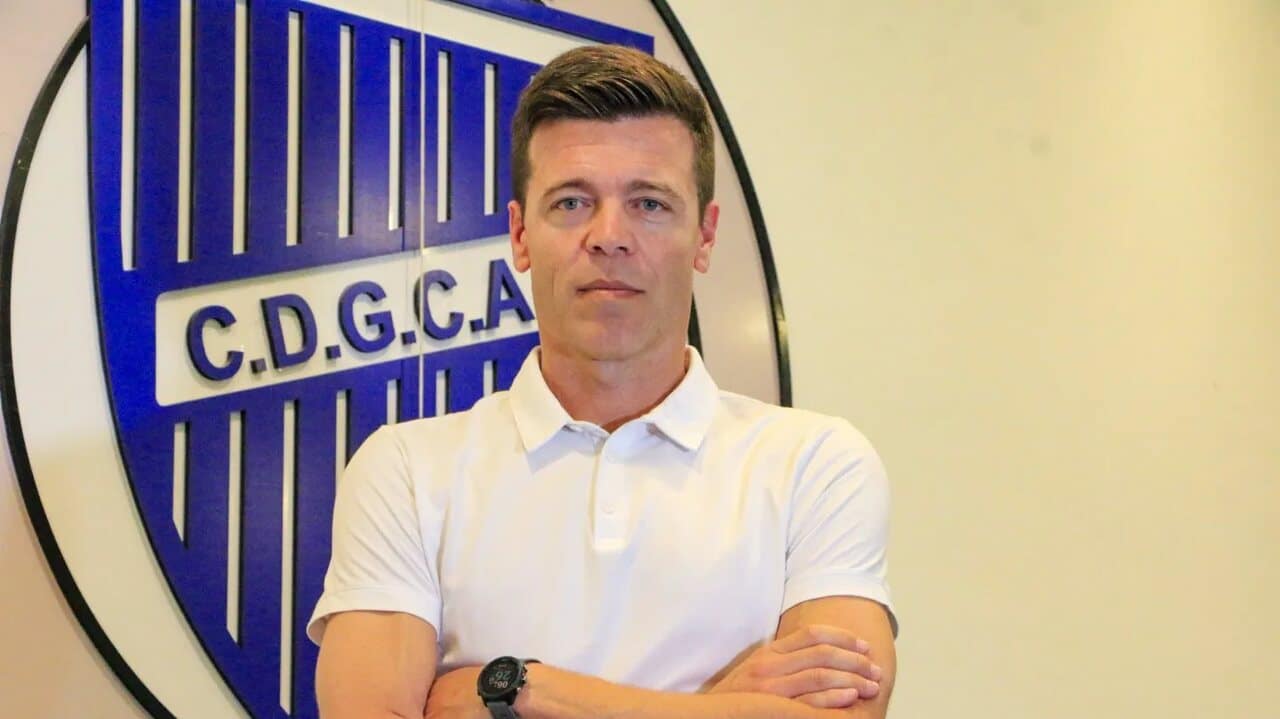 sul-americana-pode-definir-futuro-de-tecnico-no-godoy-cruz-futebol-latino