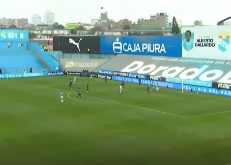 partida-no-campeonato-peruano-e-interrompida-por-terremoto-futebol-latino