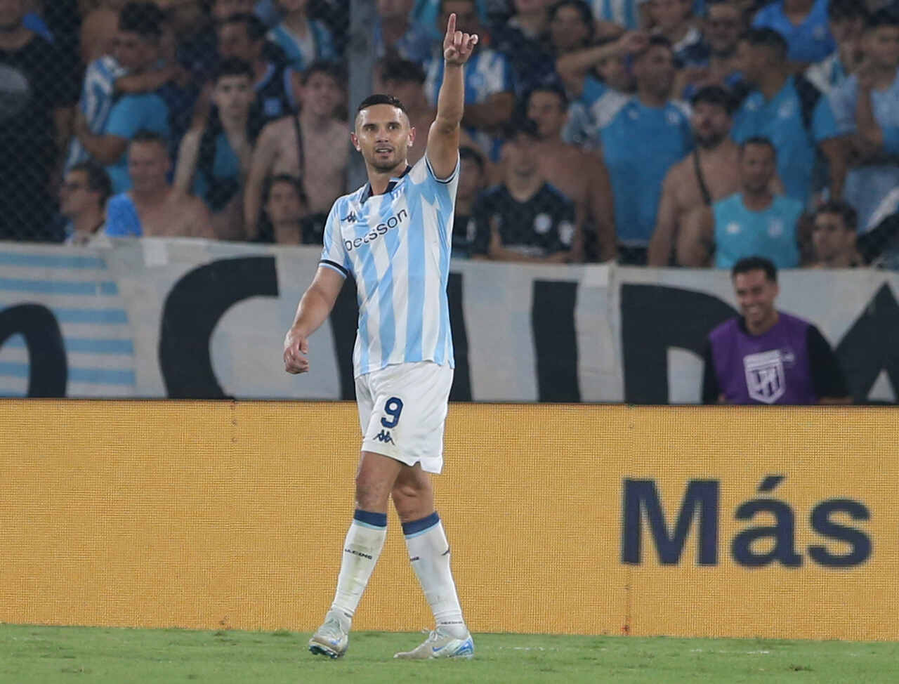 river-plate-investe-pesado-para-contratar-artilheiro-do-racing-futebol-latino-24-06