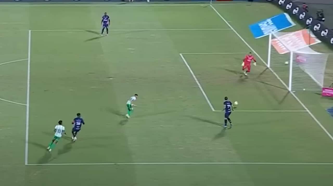 atletico-nacional-empata-colombia-em-jogo-de-gols-bizarros-futebol-latino