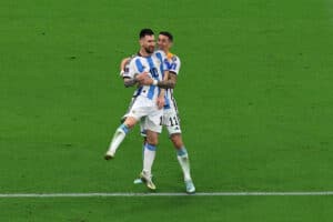 di-maria-opina-sobre-messi-disputar-a-proxima-copa-do-mundo-futebol-latino