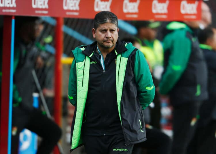 tecnico-da-bolivia-expressa-admiracao-antiga-por-ancelotti-futebol-latino