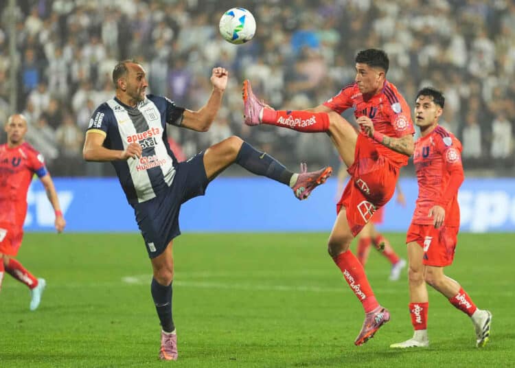 jogo-gols-anulados-alianza-lima-universidad-de-chile-ficam-no-empate-futebol-latino