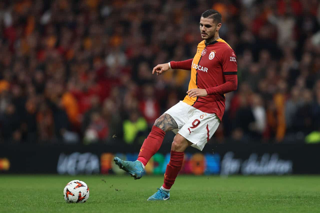 clube-da-arabia-entra-no-rol-de-interessados-por-mauro-icardi-futebol-latino
