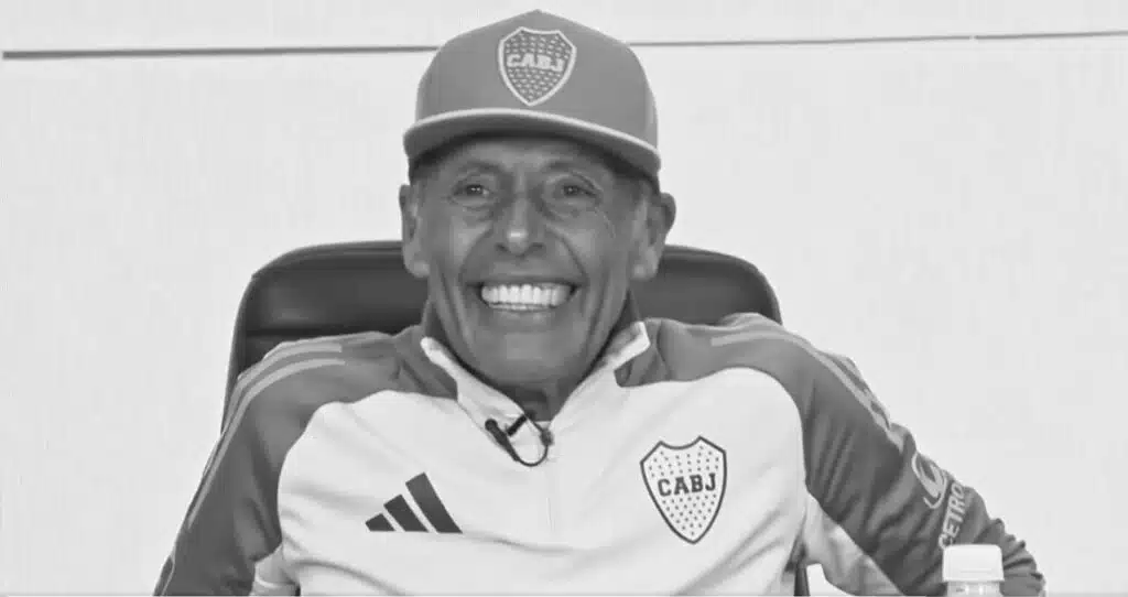 tecnico-miguel-angel-russo-e-velado-em-la-bombonera-futebol-latino