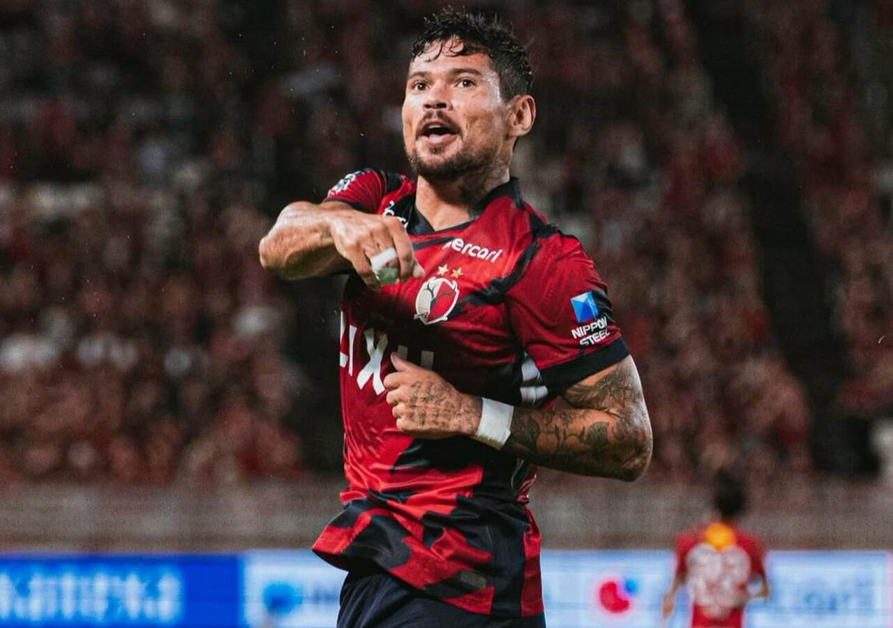 artilheiro-da-j-league-leo-ceara-comenta-briga-pelo-titulo