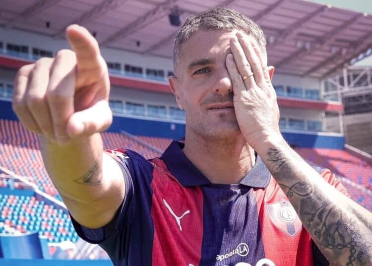 jornalista-revela-detalhes-contratuais-de-vegetti-com-o-cerro-porteno-futebol-latino