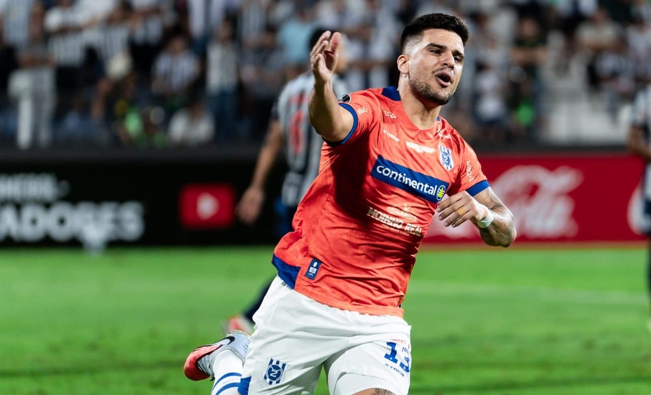 alianza-lima-2-de-mayo-futebol-latino-libertadores-1