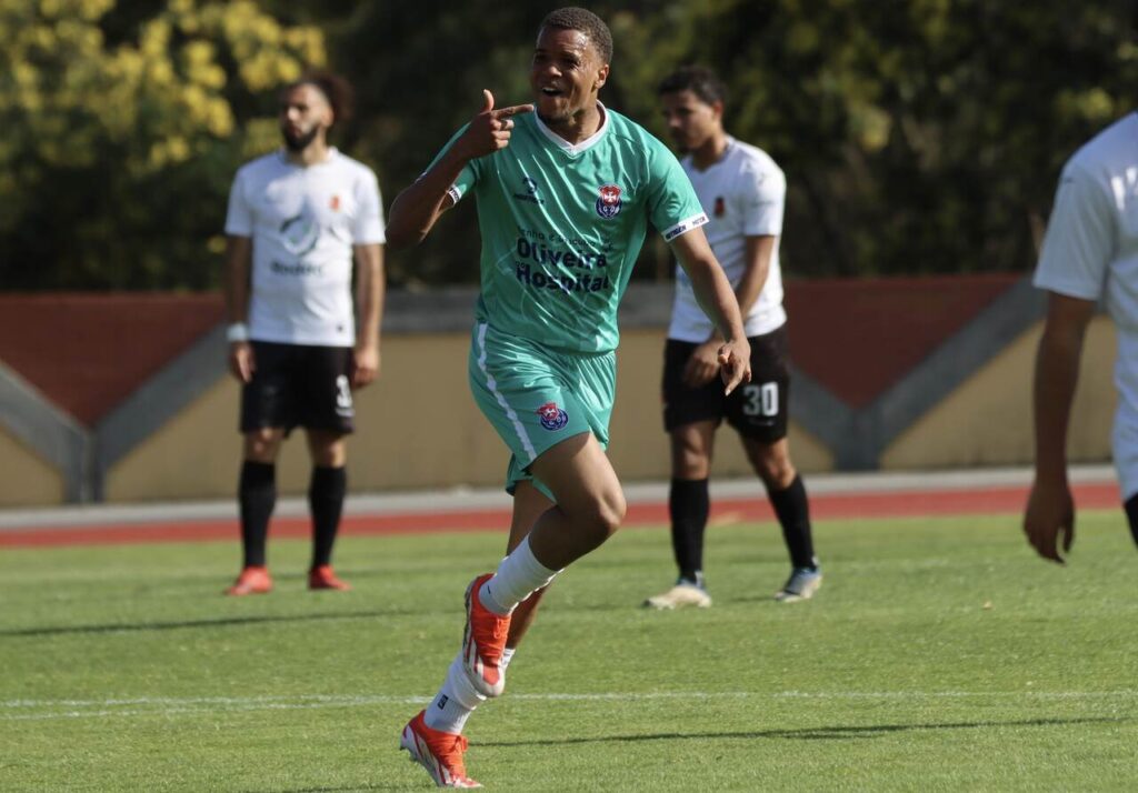 na-terceira-temporada-em-portugal-mairlon-exalta-experiencia-futebol-latino