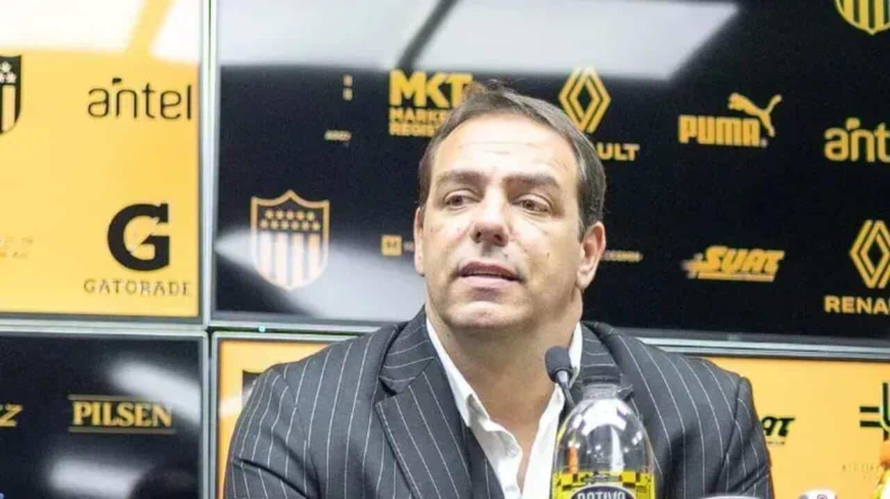presidente-do-penarol-pedira-para-familias-nao-viajarem-para-o-brasil-futebol-latino_Easy-Resize.com