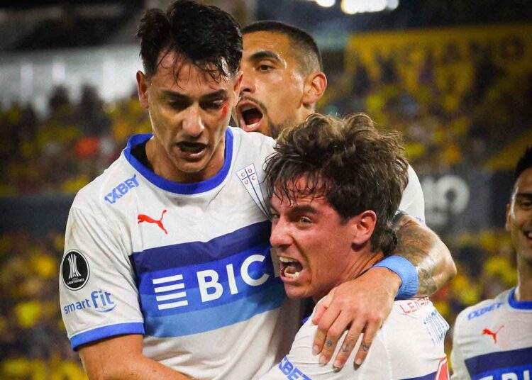 catolica-vence-barcelona-equador-embola-grupo-cruzeiro-libertadores-futebol-latino