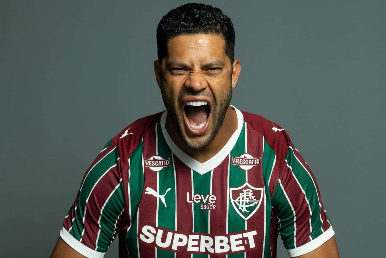 hulk-e-anunciado-como-reforco-do-fluminense-futebol-latino