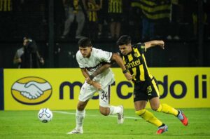 provaveis-times-de-platense-penarol-pela-libertadores-futebol-latino