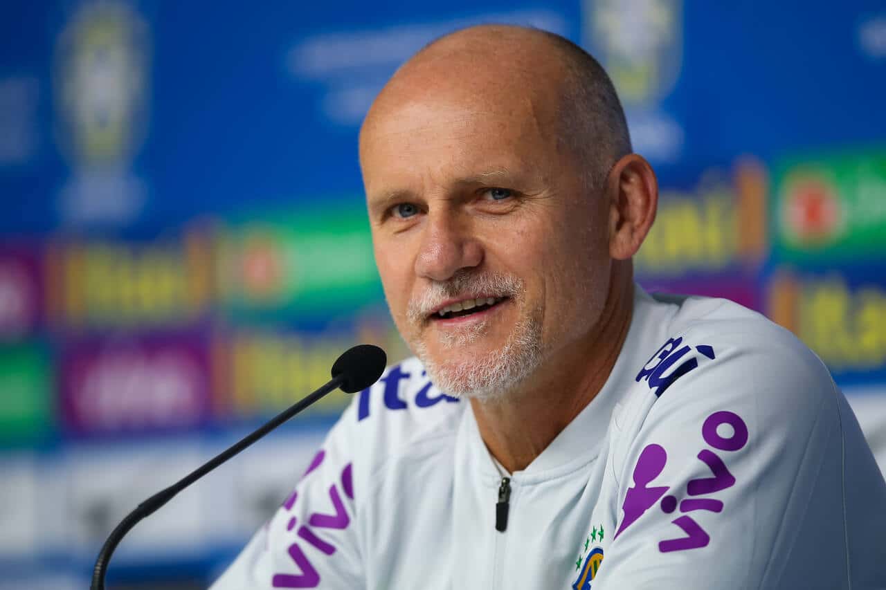 taffarel-faz-confissao-sobre-goleiros-convocados-pela-selecao-futebol-latino