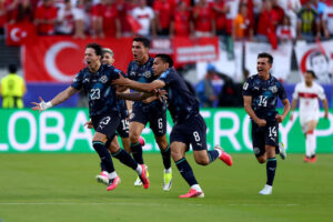 com-gol-relampago-e-resiliencia-paraguai-vence-a-turquia-futebol-latino