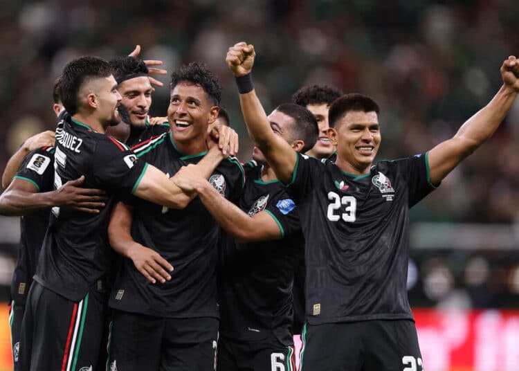 gracas-a-gol-espirita-mexico-vence-a-coreia-do-sul-futebol-latino