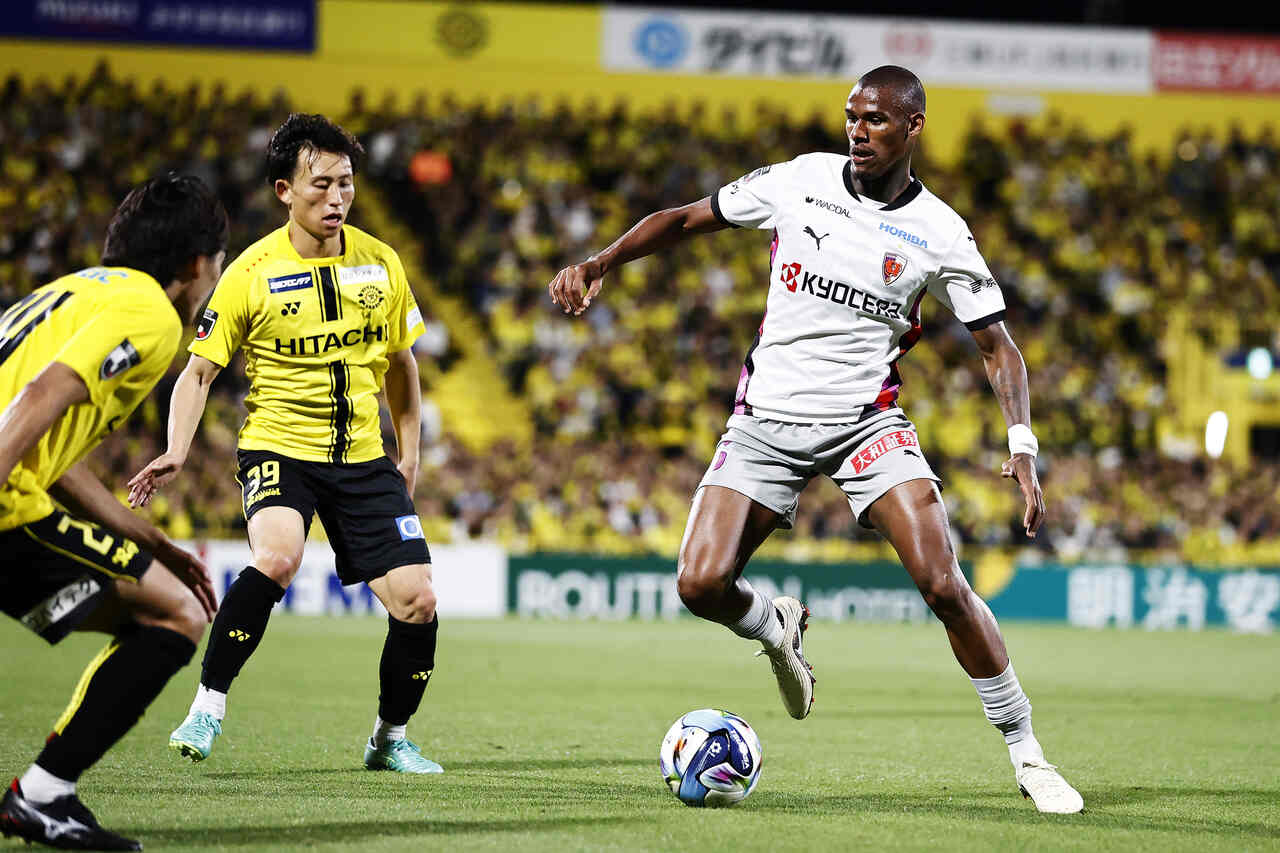 joao-pedro-valoriza-gol-marcado-no-encerramento-da-j-league-futebol-latino