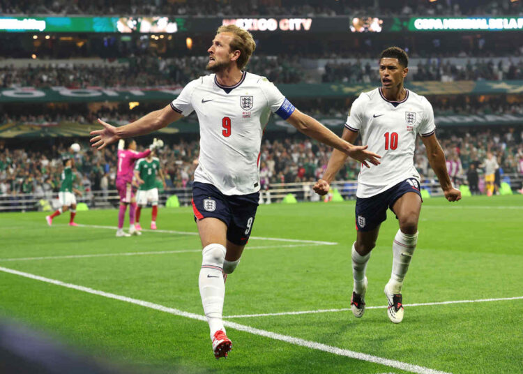 em-confronto-parelho-inglaterra-tira-mexico-nas-oitavas-de-final-futebol-latino