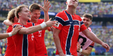haaland-decide-e-noruega-elimina-brasil-da-copa-do-mundo-futebol-latino