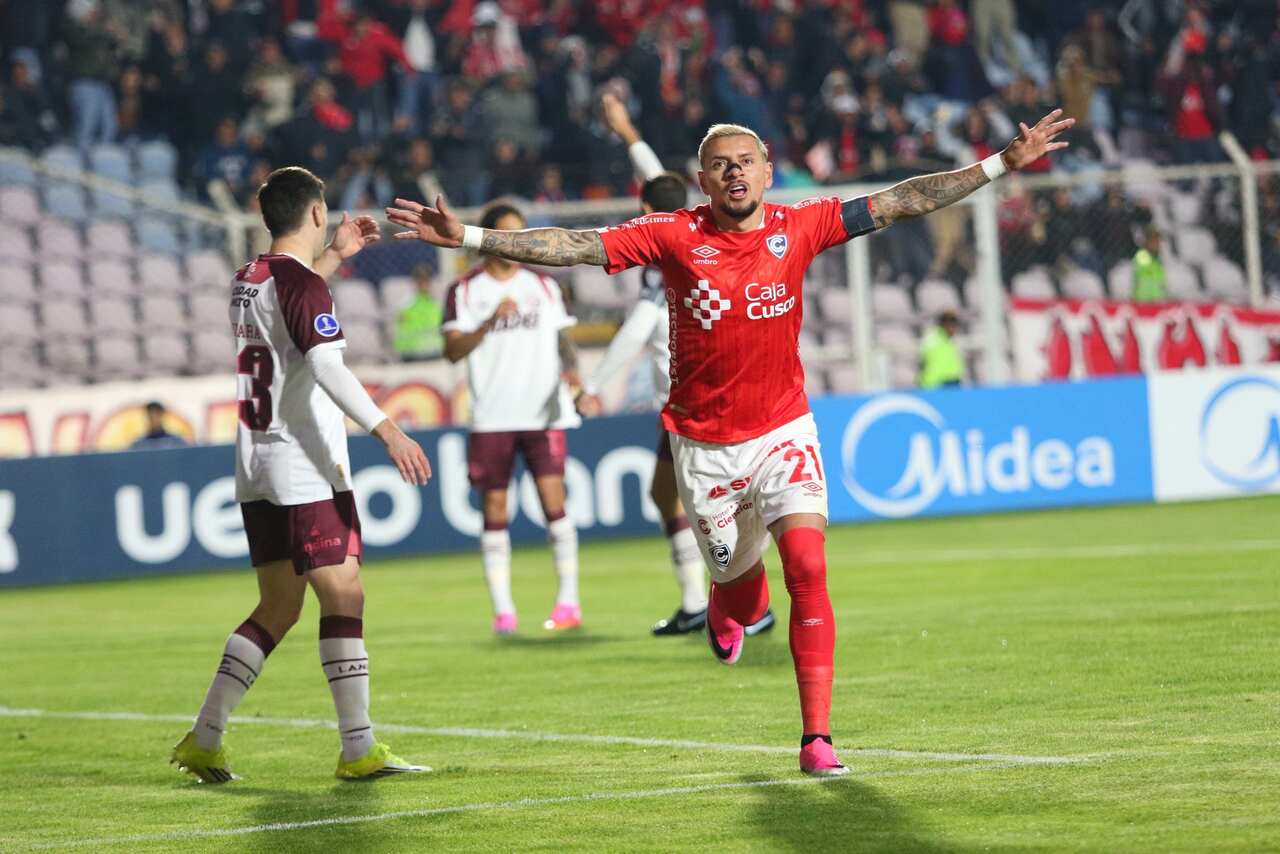 lanus-cienciano-sul-americana-comemoracao-futebol-latino