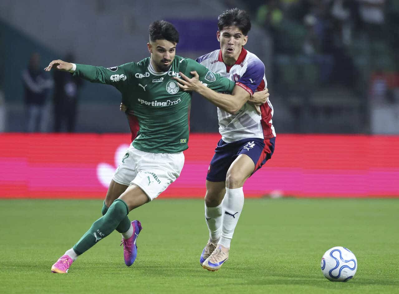 com-um-a-menos-palmeiras-empata-cerro-porteno-futebol-latino