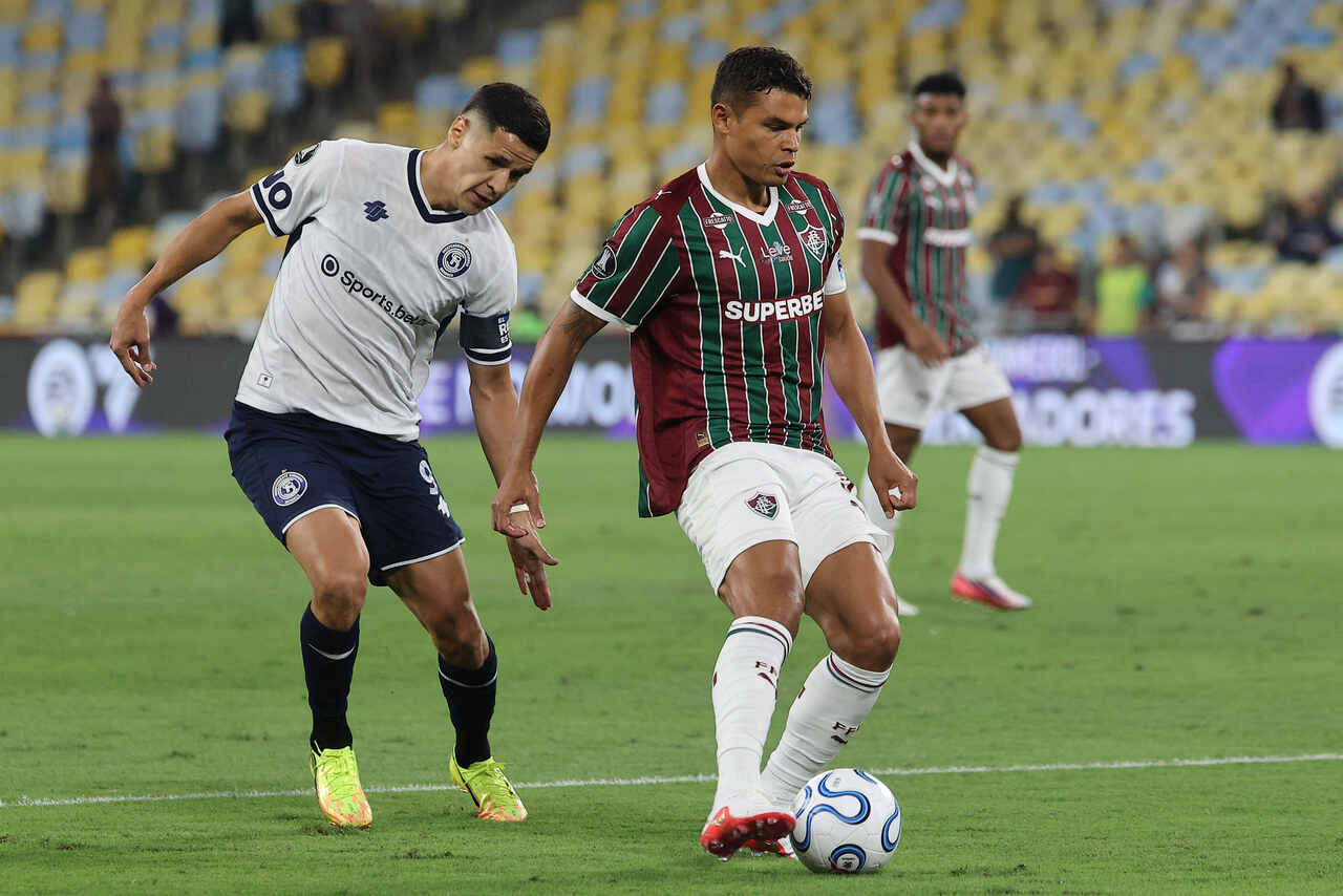 fluminense-rivadavia-empatam-sem-gols-maracana-futebol-latino