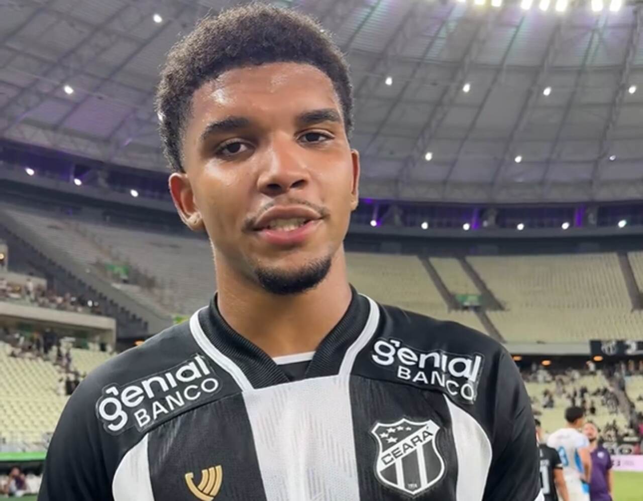 gabriel-vibra-gol-ceara-vitoria-importante-serie-b-futebol-latino