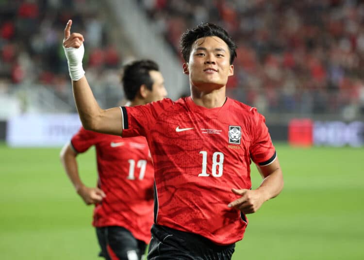 eficiente-coreia-do-sul-bate-equador-duelo-estreantes-futebol-latino