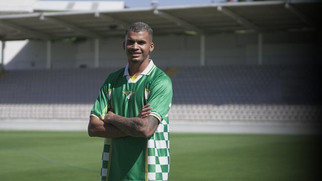 aranha-agora-na-europa-bonita-reflexao-trajetoria-futebol-latino
