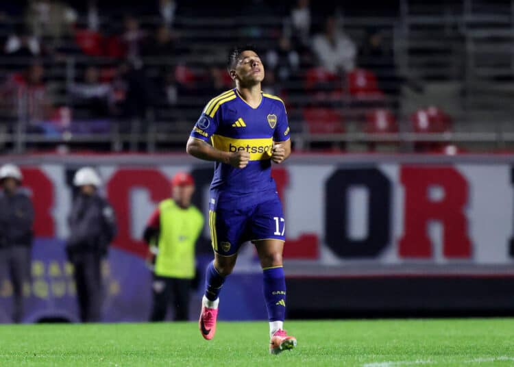 autor-gol-sao-paulo-boca-juniors-dedicou-vaga-juan-izquierdo-futebol-latino