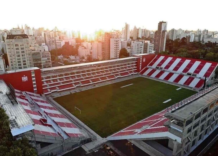 estudiantes-avalia-cenario-mando-semifinal-libertadores-futebol-latino