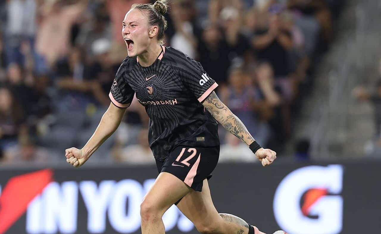 maiara-vive-transicao-promessa-protagonista-nwsl-futebol-latino