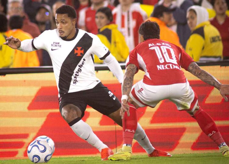 vasco-sem-forca-maxima-empata-santa-fe-colombia-futebol-latino