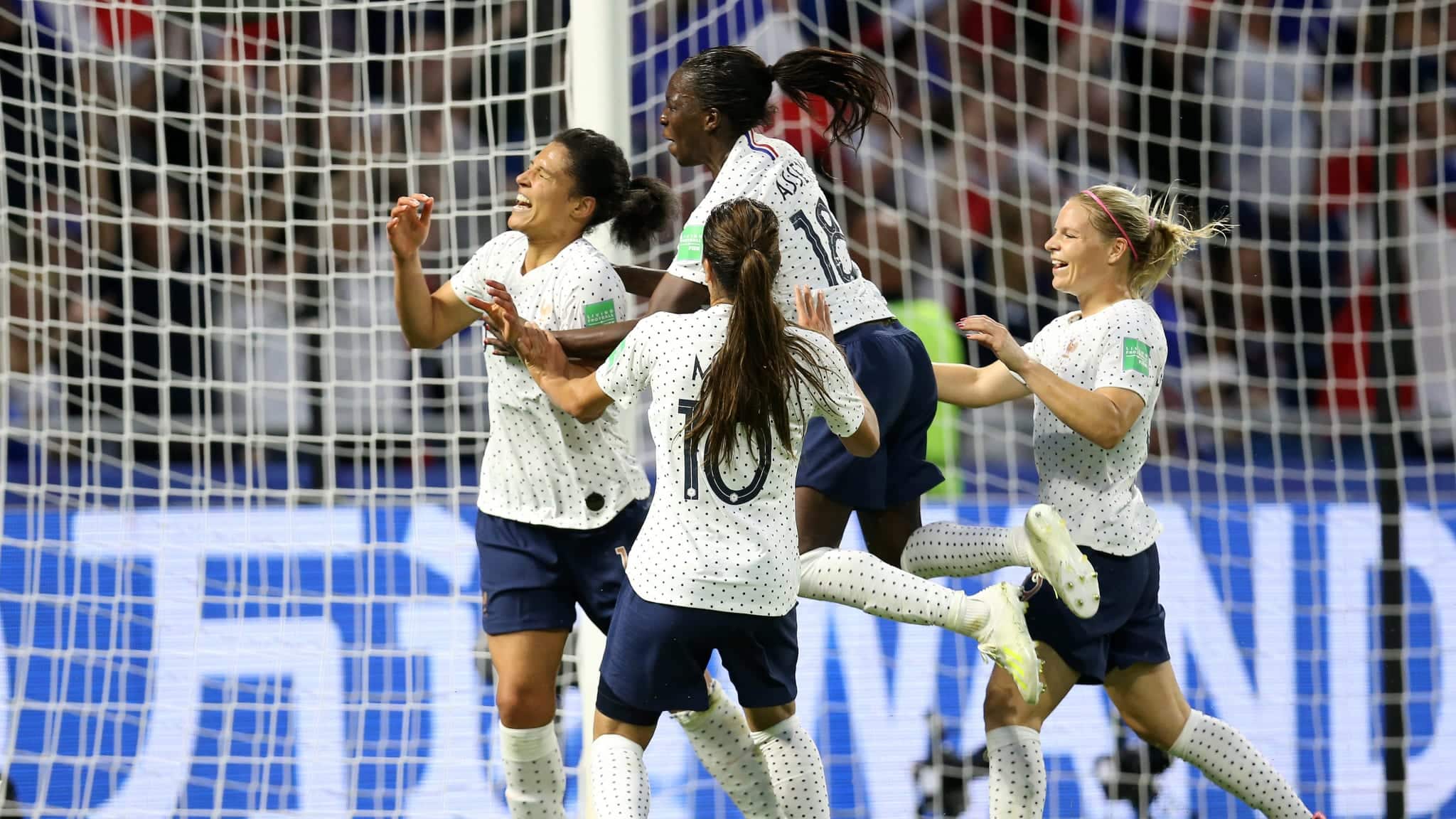 França-Brasil-Copa-do-Mundo-Feminina-Futebol-Latino-23-06