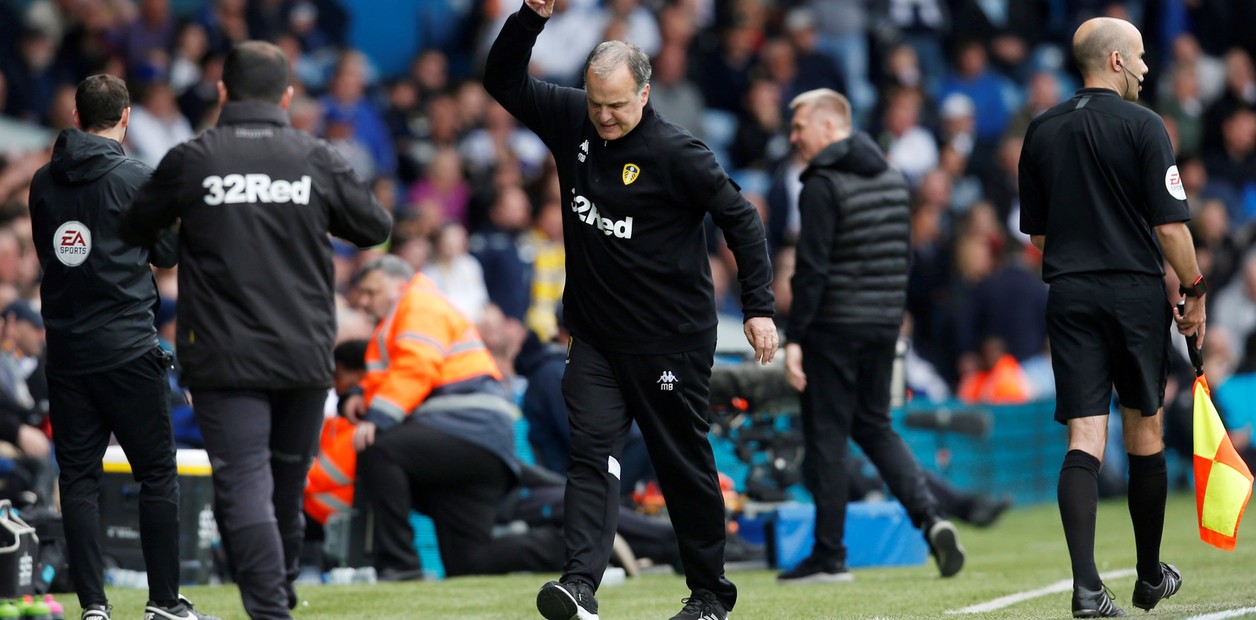 apos-gol-polemico-time-de-bielsa-deixa-adversario-empatar-na-inglaterra-Futebol-Latino-28-04