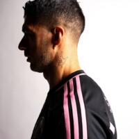 luis-suarez-camisa-inter-miami-futebol-latino-22-12-3