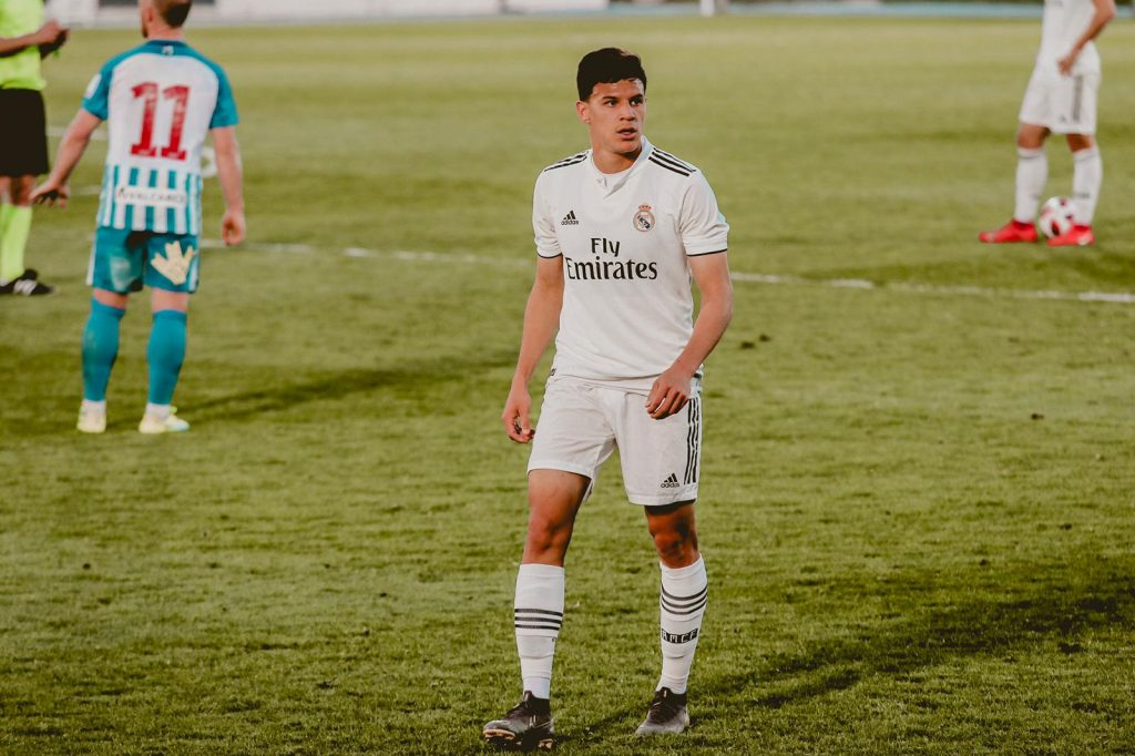 cria-da-base-do-sao-paulo-exalta-idolo-que-treinara-o-real-madrid-castilla-Futebol-Latino-27-06