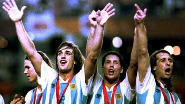 de-goycochea-a-batistuta-por-onde-andam-os-jogadores-do-ultimo-titulo-da-selecao-argentina-Futebol-Latino-01-07