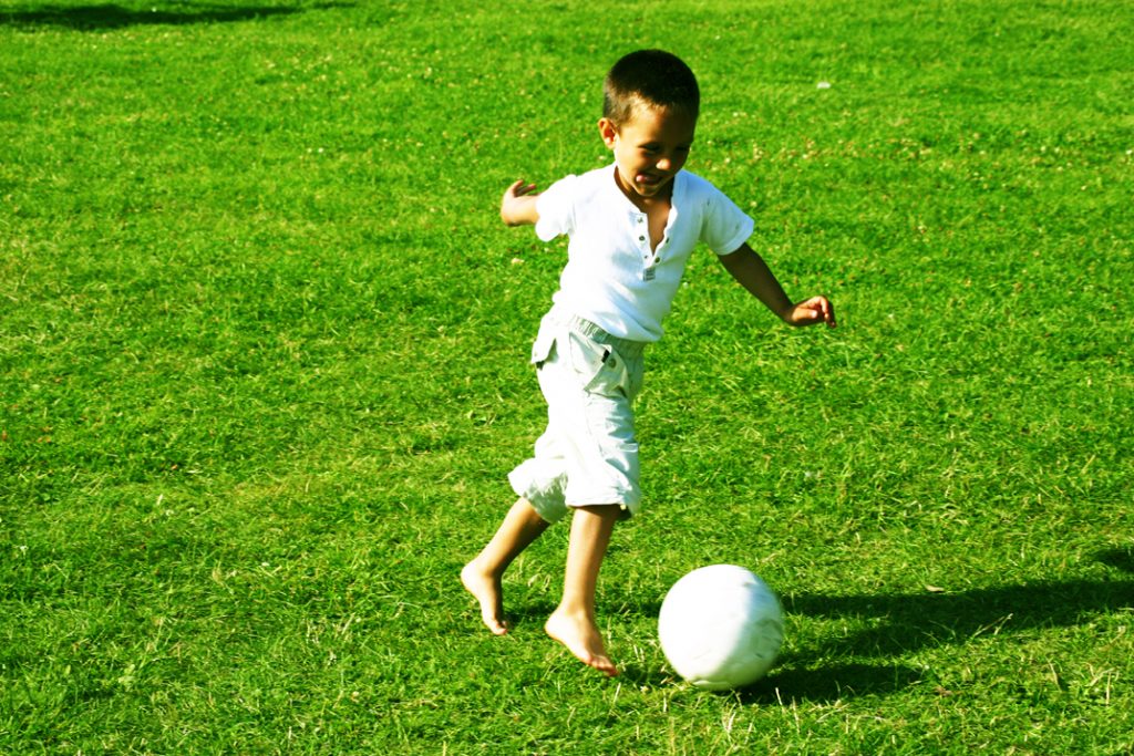 dia-das-criancas-presentes-que-farao-os-pequenos-amarem-mais-ainda-o-futebol-Futebol-Latino-26-09