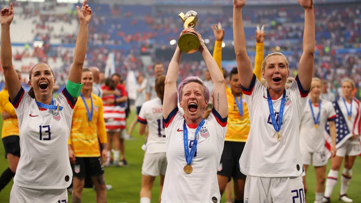 dominante-eua-ganha-da-holanda-e-fatura-o-tetra-na-copa-do-mundo-feminina-Futebol-Latino-1-07-07