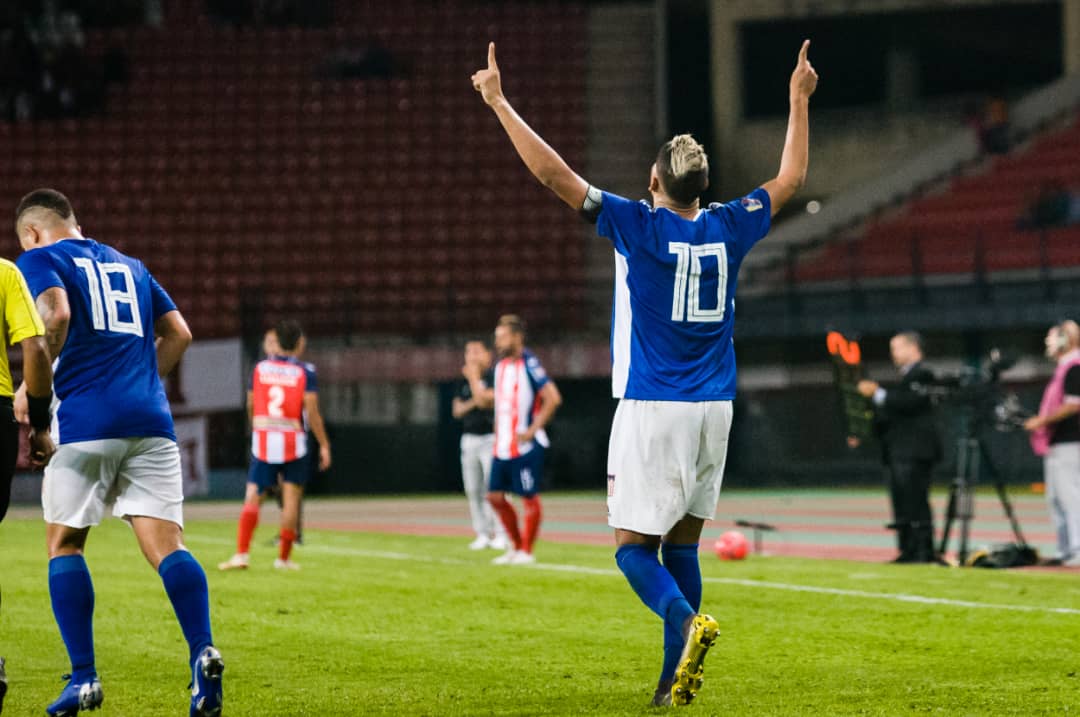 visitantes-se-dao-bem-na-ida-das-semifinais-do-apertura-venezuelano-Futebol-Latino-10-06